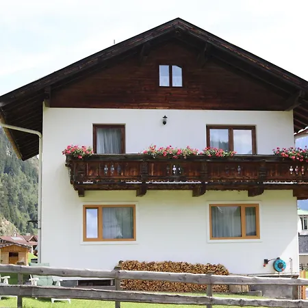Berghaus Martin * Neustift im Stubaital